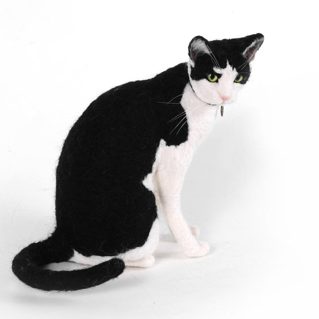 Full Body Figurine (12-15 cm tall)
